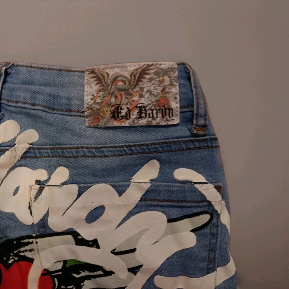 Women's Ed Hardy Jeans‎ size 26X24 Embroidered Wide Leg Love Kills Slow Flared